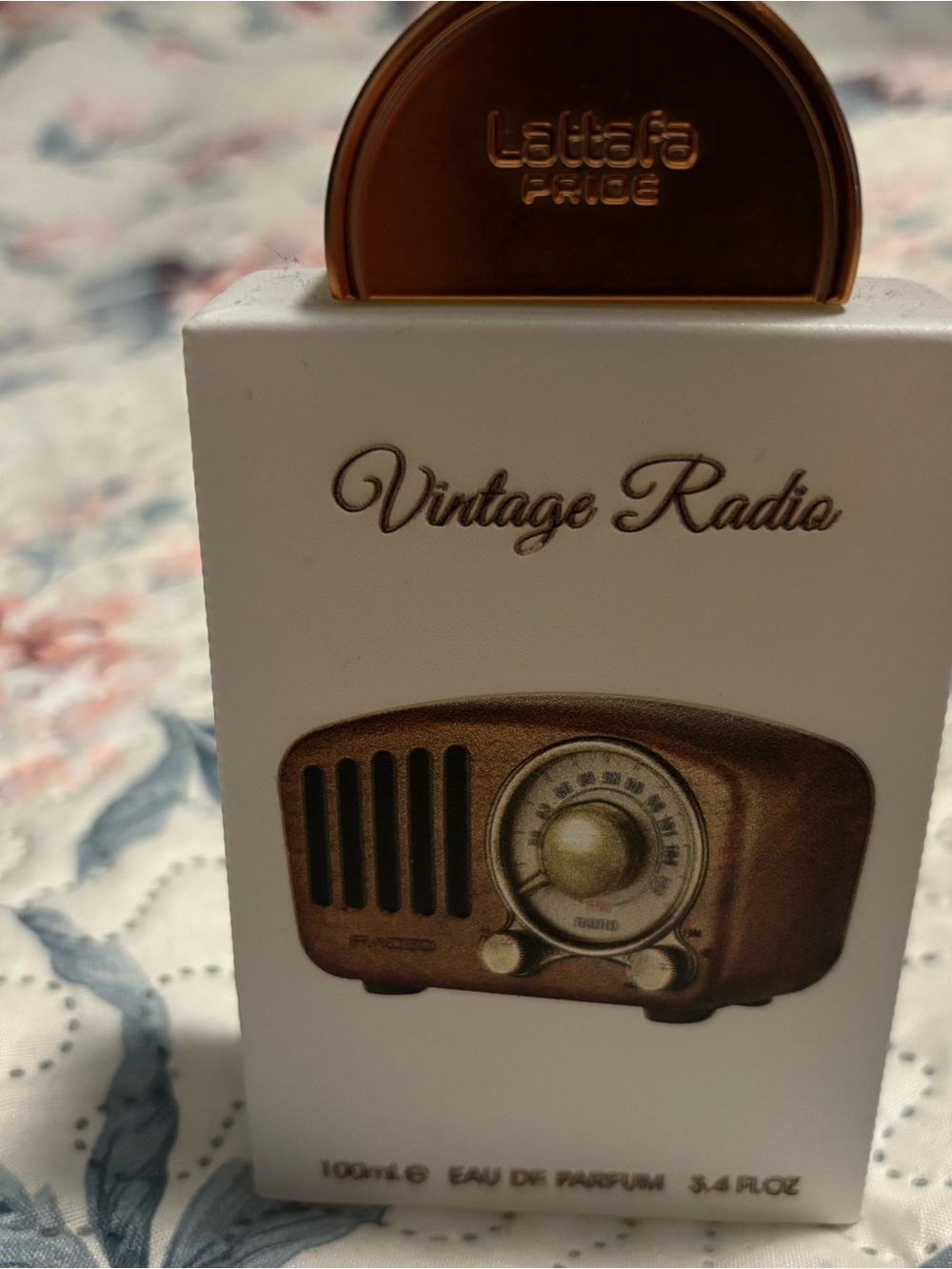 Lattafa Pride Vintage Radio Eau de Parfum - White & Metallic Brown